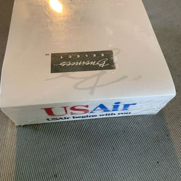 USAir Small Souvenir Writing Tablet - Picture 4 of 4